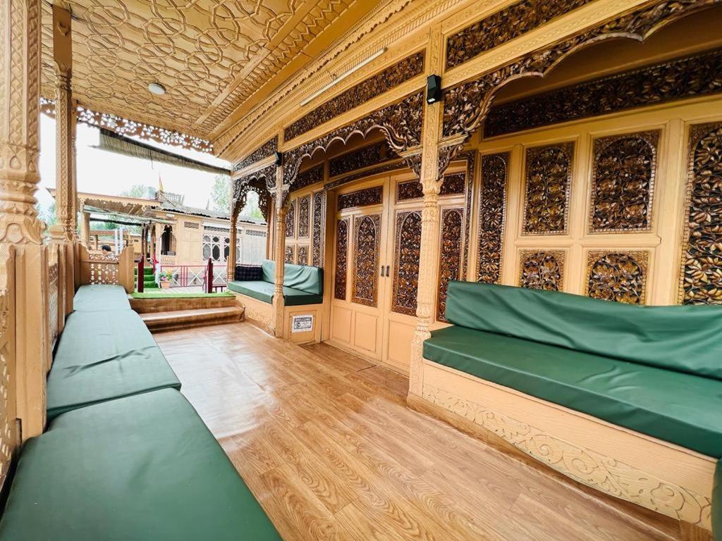 Shabnam Group Of Houseboats Hotel Srinagar  Luaran gambar